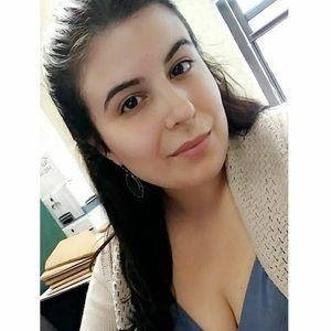 Meet your Posher, Christine